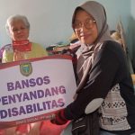 Dinsos PPPA Salurkan Bantuan Sosial Penyandang Disabilitas Triwulan 2